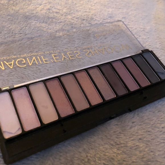 Rimmel London Magnif'eyes Eyeshadow Palette - Picture 8 of 8
